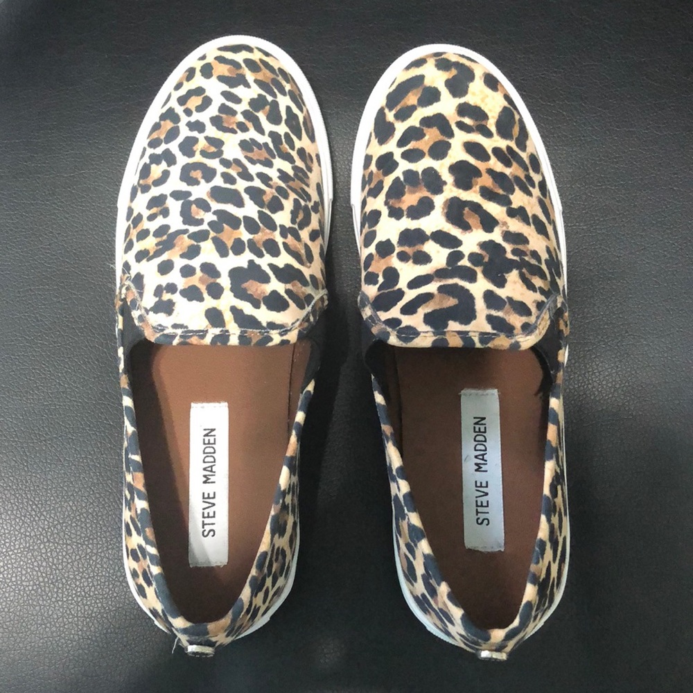 Steve Madden sneakers